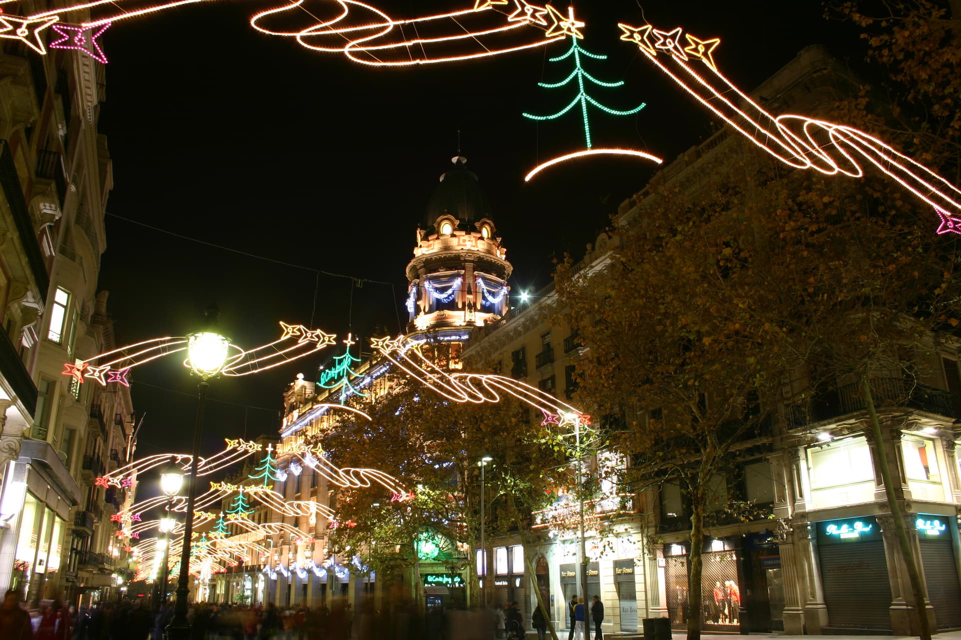 NIGHTLIFE IN BARCELONA (7 neighbourhoods)